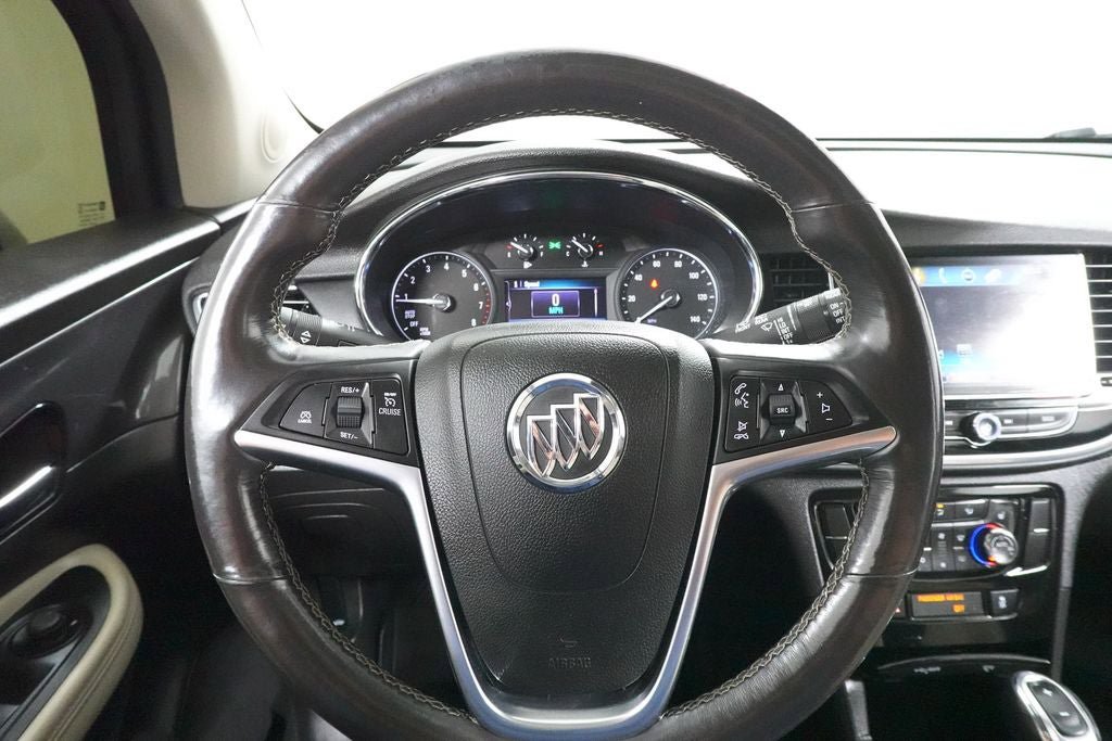 Used 2019 Buick Encore Essence w/ Experience Buick Package FWD image 10