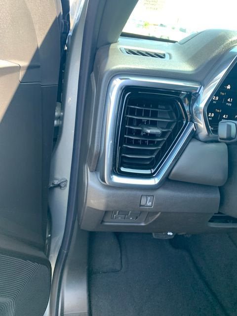 New 2026 GMC Canyon Elevation RWD image 17