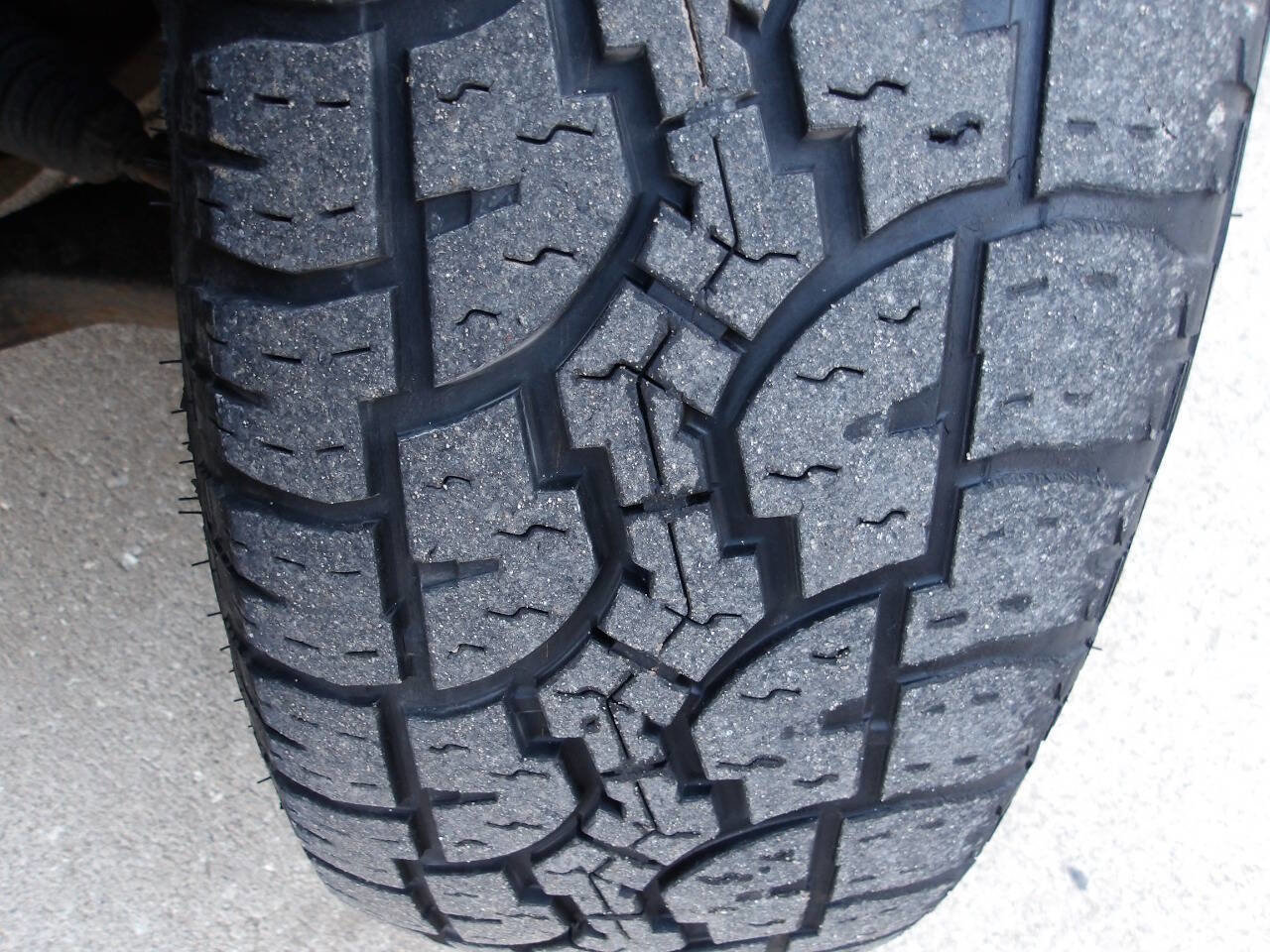 Used 2013 Ford F150 FX4 w/ Luxury Equipment Group image 8