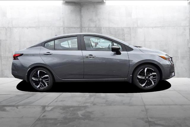 New 2025 Nissan Versa SR w/ Trunk Package image 5