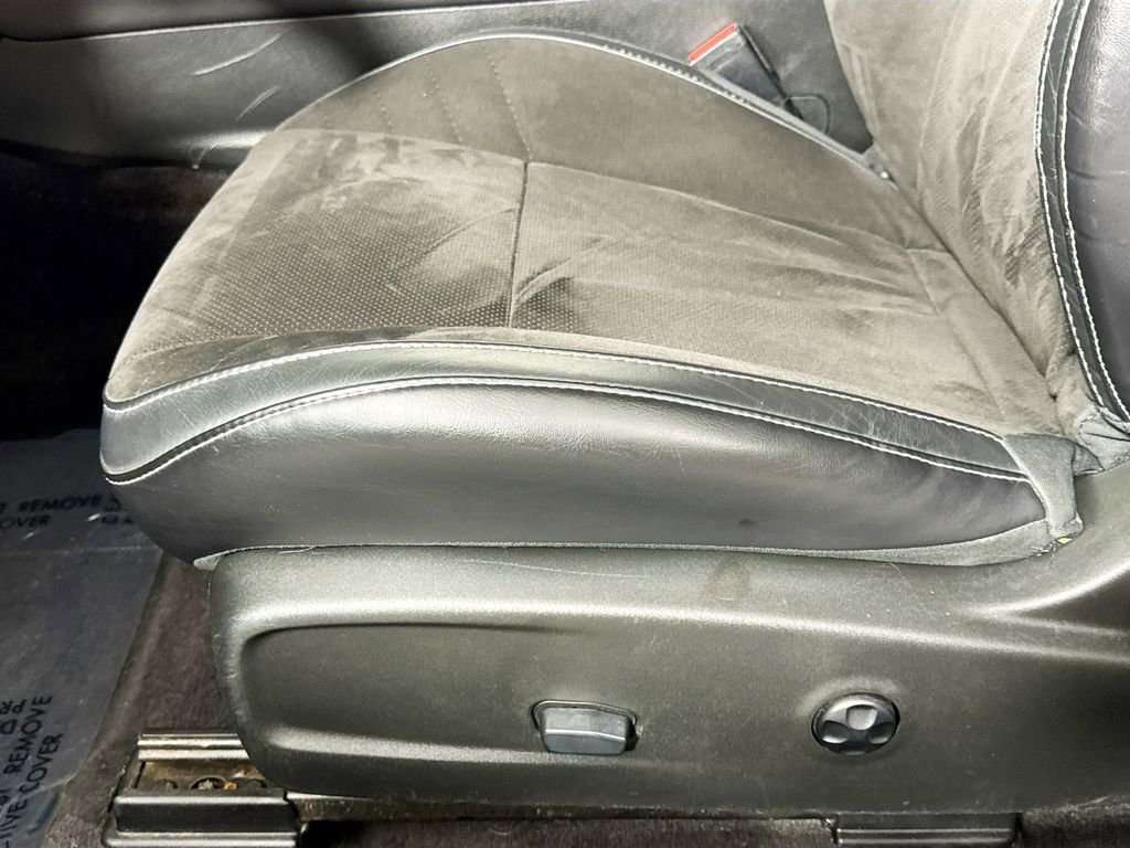 Used 2019 Dodge Challenger SRT Hellcat w/ Laguna Leather Package image 24