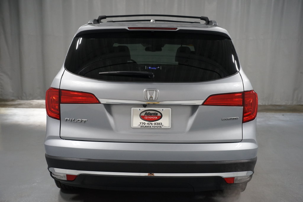 Used 2017 Honda Pilot Touring image 7