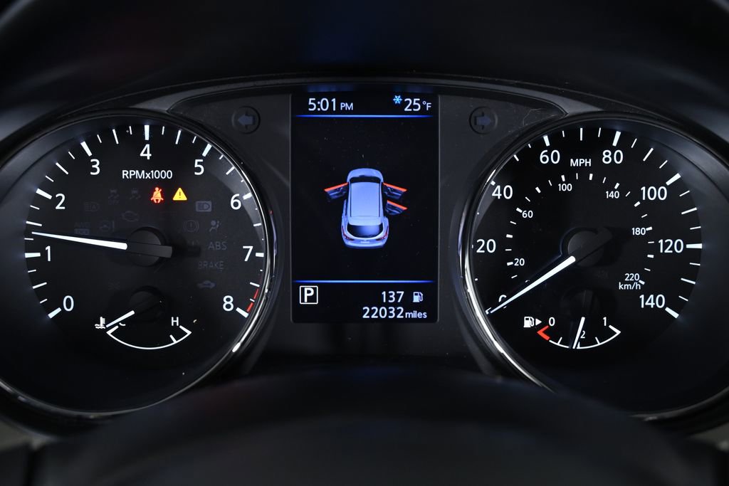 Used 2019 Nissan Rogue Sport SL image 16