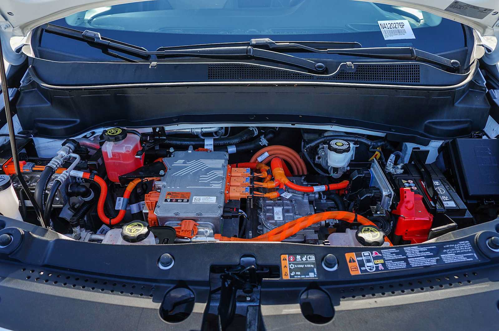 Used 2022 Chevrolet Bolt EUV Premier w/ Sun & Sound Package FWD image 26