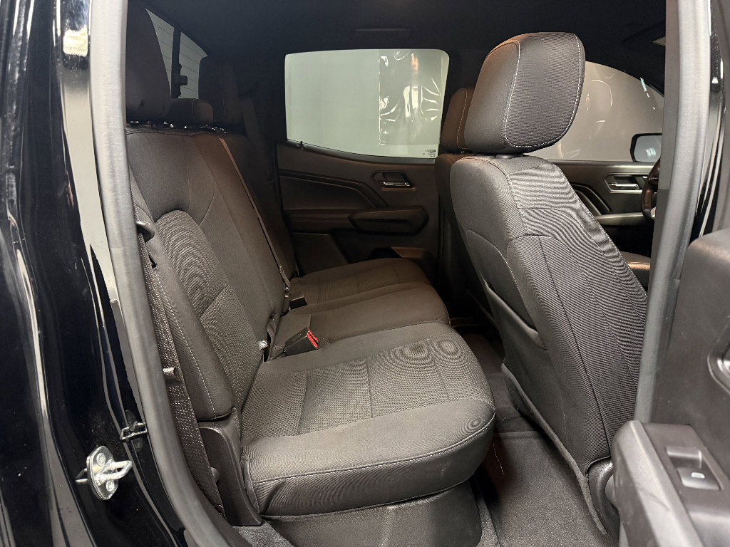Used 2023 Chevrolet Colorado LT w/ LT Convenience Package image 16