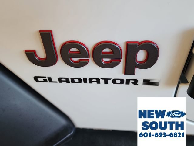 Used 2023 Jeep Gladiator Rubicon w/ LED Lighting Group image 31