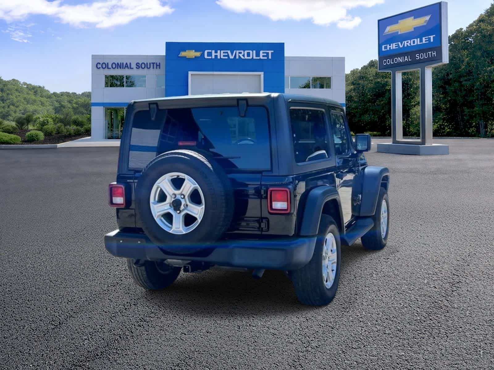 Used 2019 Jeep Wrangler Sport AWD/4WD image 6