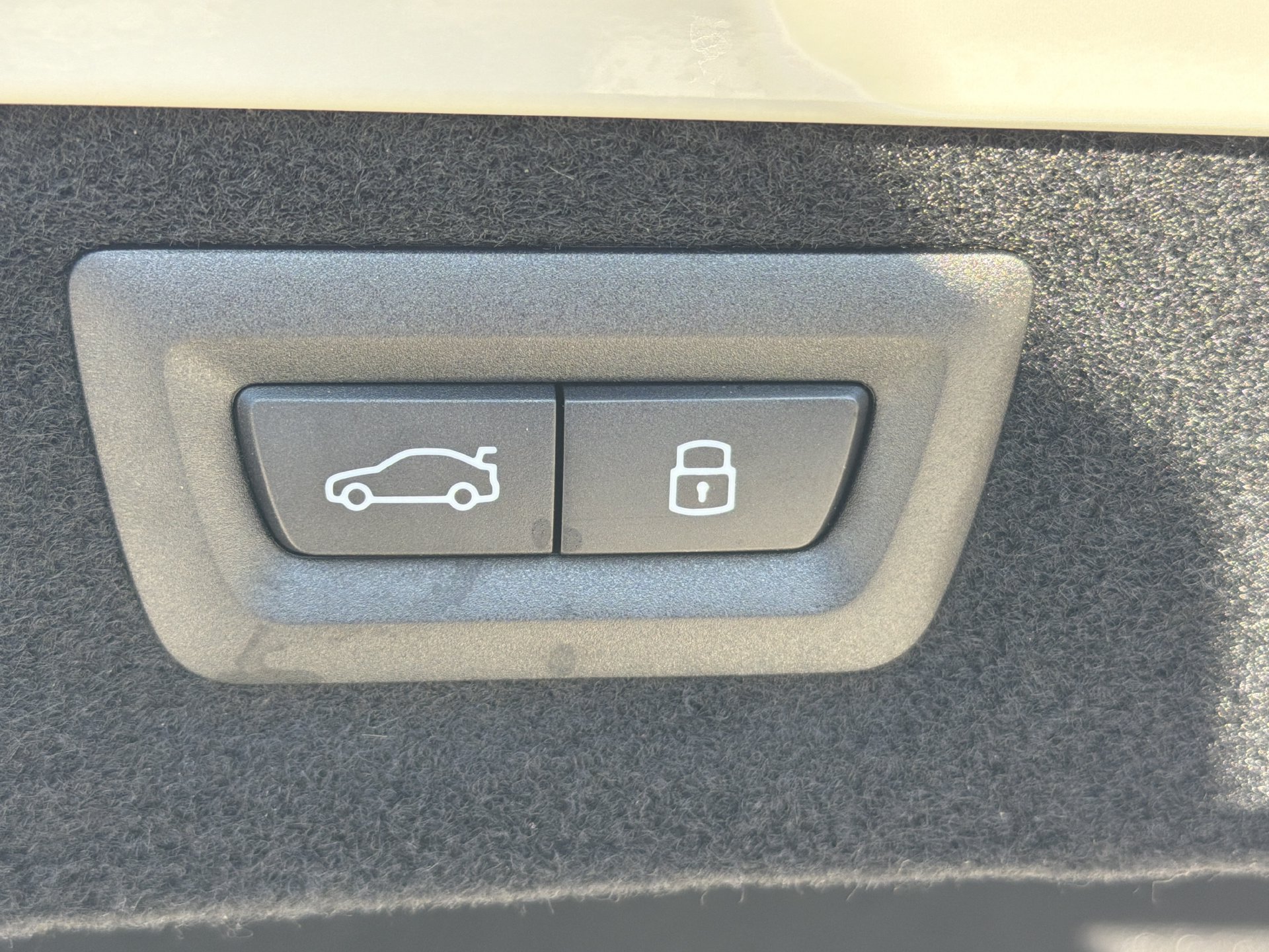 Used 2026 BMW 840i xDrive Convertible AWD/4WD image 13