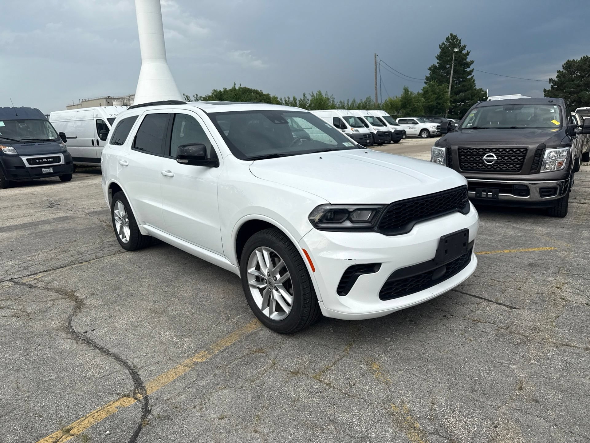 Used 2024 Dodge Durango GT AWD/4WD image 4