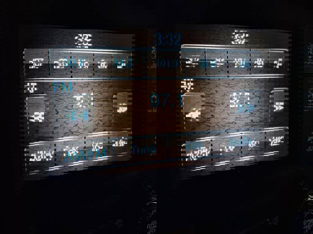 Certified 2021 Jeep Wrangler Willys image 24