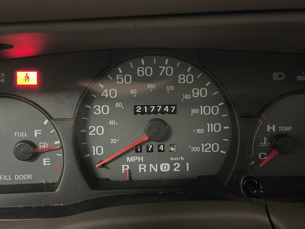 Used 2001 Mercury Grand Marquis GS image 5