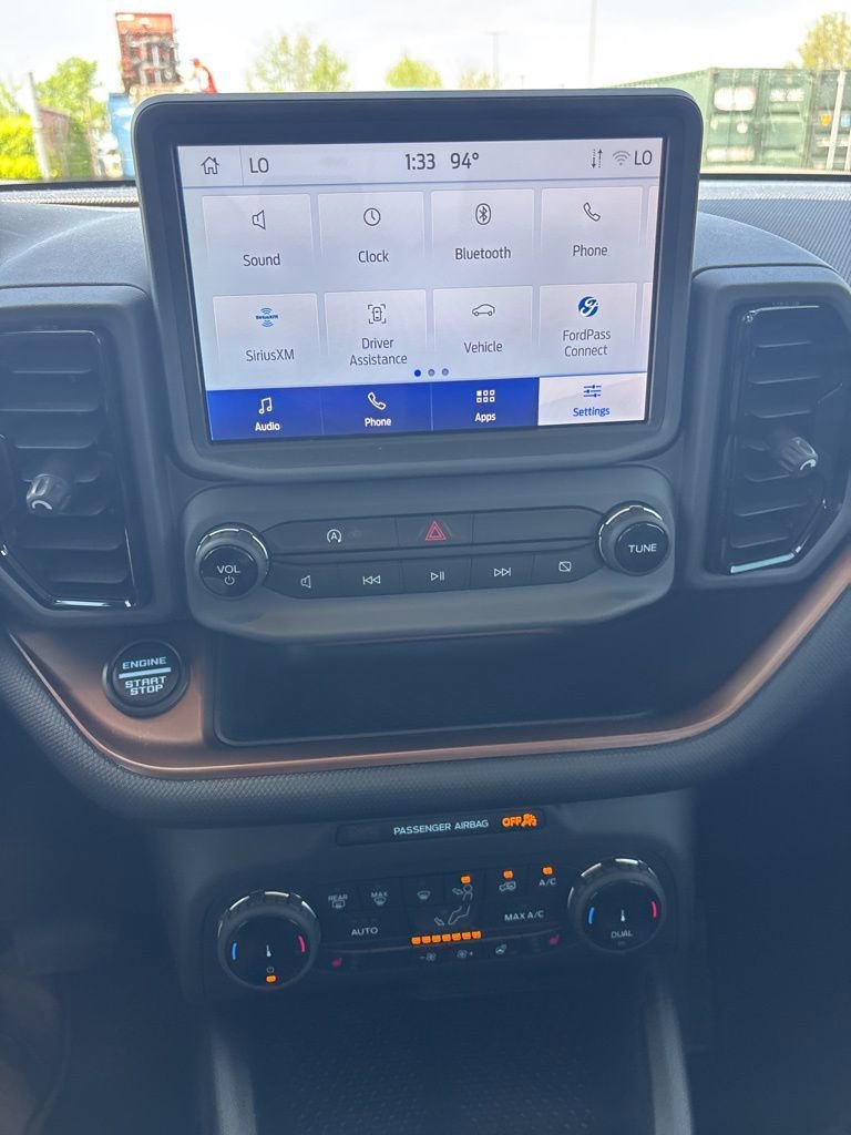Used 2024 Ford Bronco Sport Outer Banks image 11