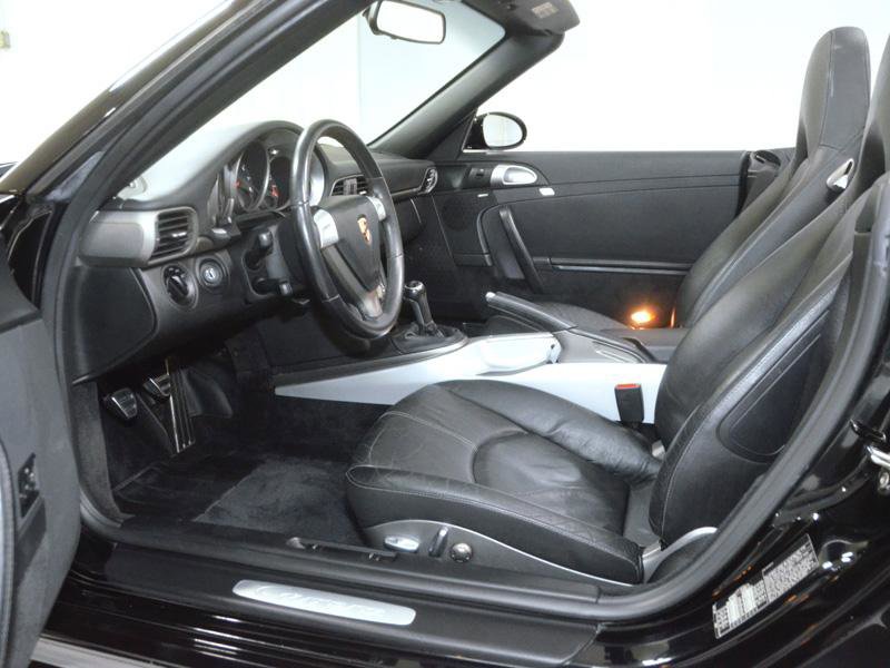Used 2005 Porsche 911 Carrera image 19