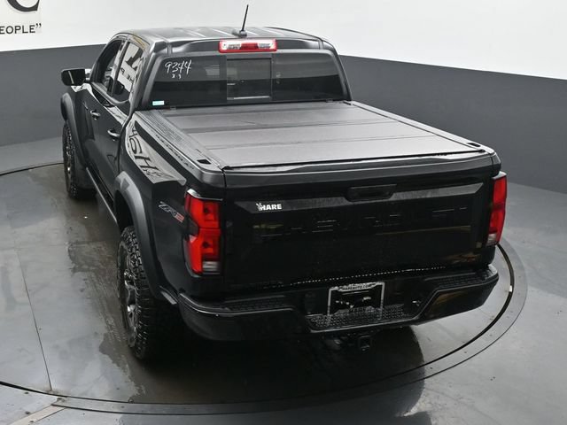 New 2026 Chevrolet Colorado ZR2 w/ Off-Road Front Bumper Package AWD/4WD image 35