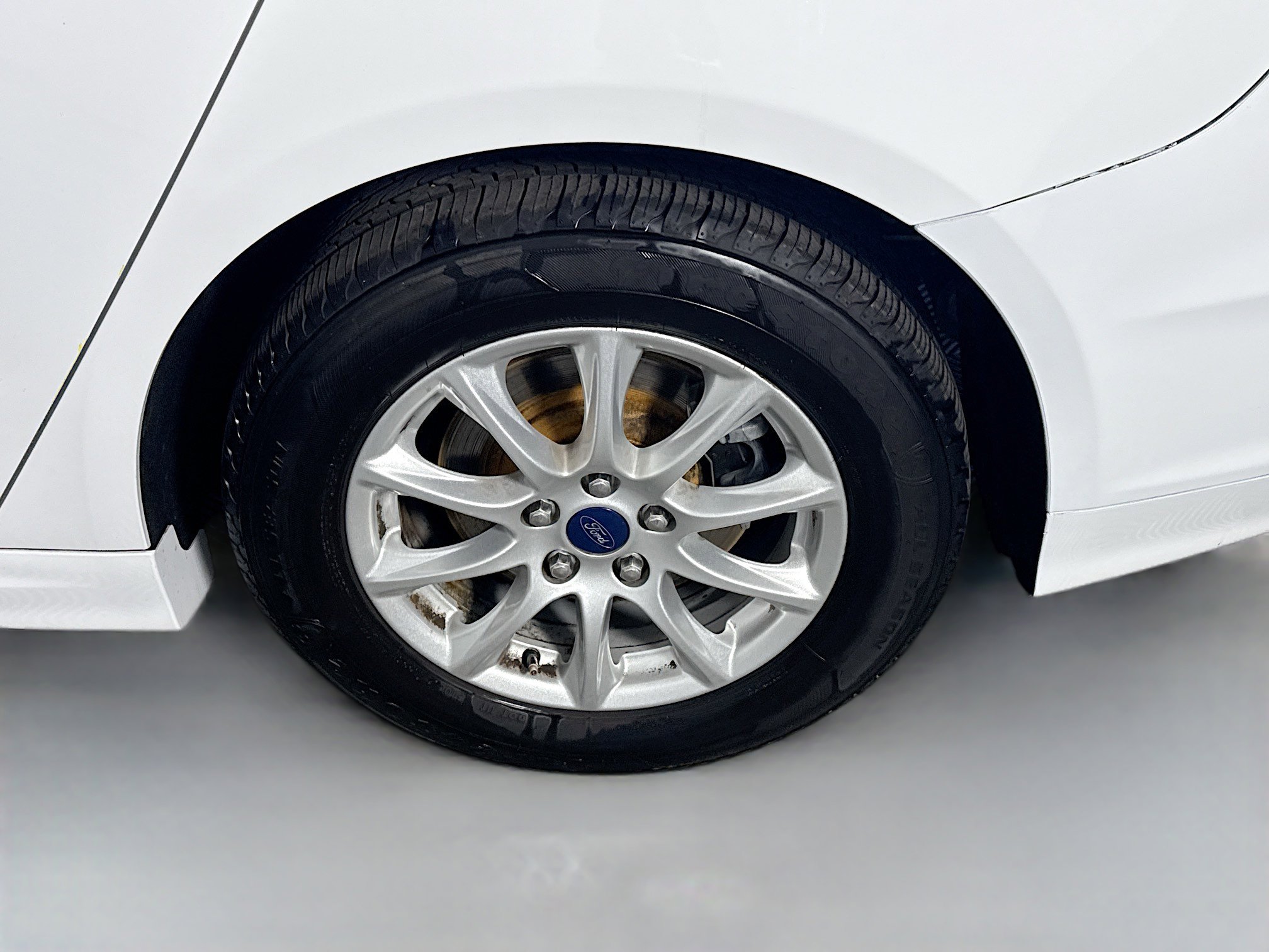 Used 2018 Ford Fusion S image 37