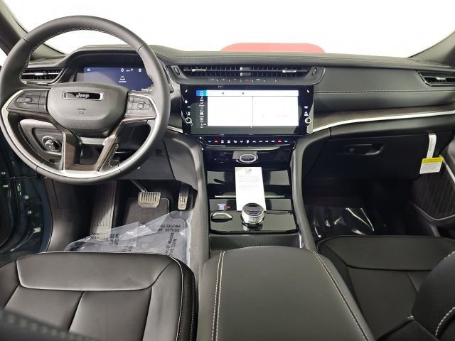 New 2026 Jeep Grand Cherokee L Limited image 13