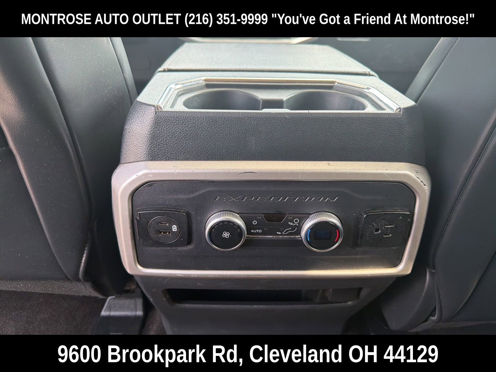 Used 2022 Ford Expedition XLT AWD/4WD image 19