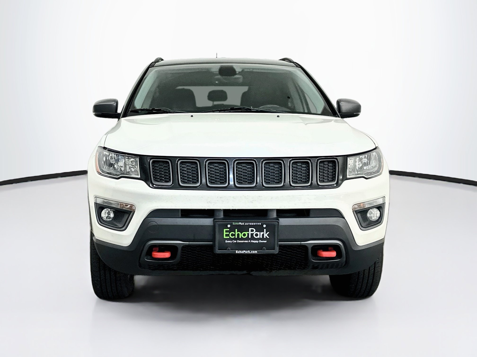 Used 2017 Jeep Compass Trailhawk w/ Leather Interior Group AWD/4WD image 2
