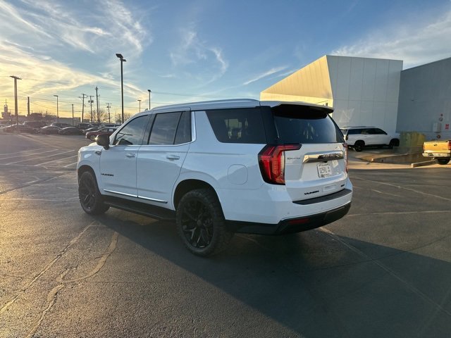 Used 2023 GMC Yukon SLT image 5
