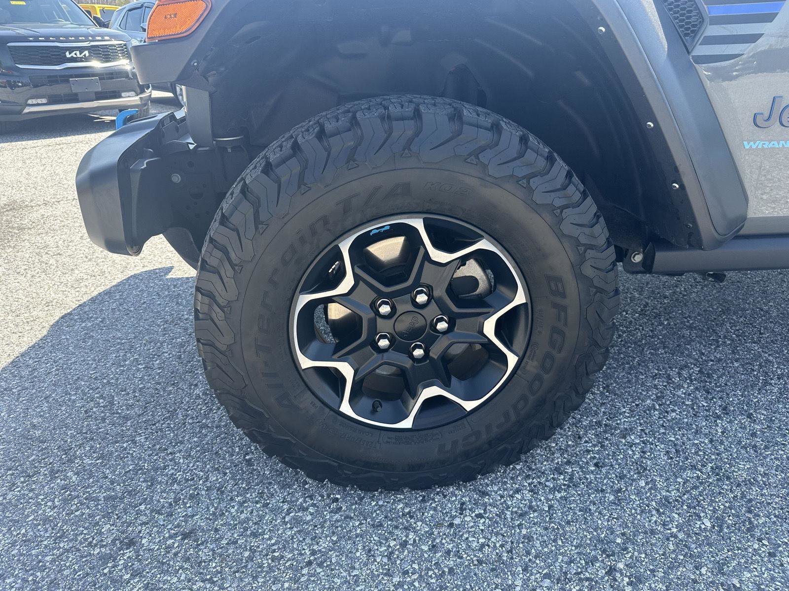 Used 2023 Jeep Wrangler Unlimited Rubicon 4xe w/ Cold Weather Group image 9