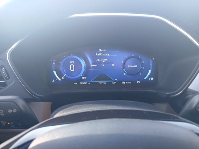 Used 2021 Ford Escape Titanium AWD/4WD image 9