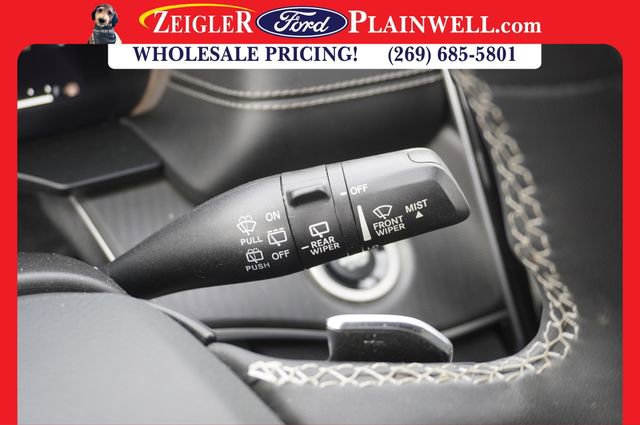 Used 2023 Jeep Grand Cherokee L Laredo image 30