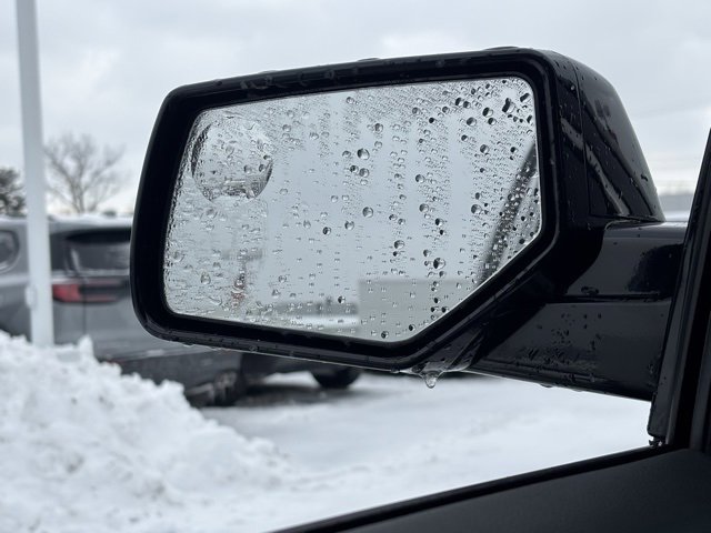 Used 2019 GMC Yukon SLT image 34