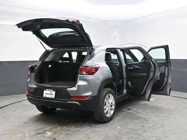 Used 2023 Chevrolet TrailBlazer LS AWD/4WD image 30