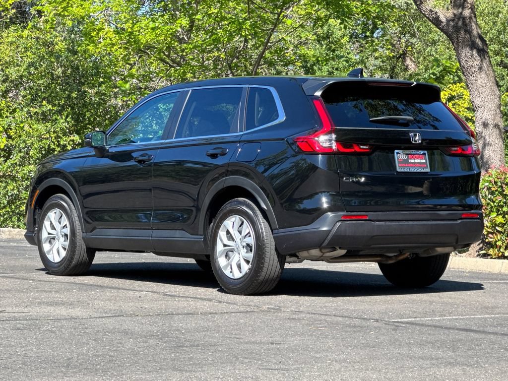 Used 2025 Honda CR-V LX image 7