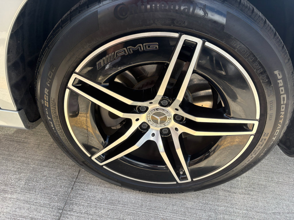 Used 2025 Mercedes-Benz E 350 Sedan image 36