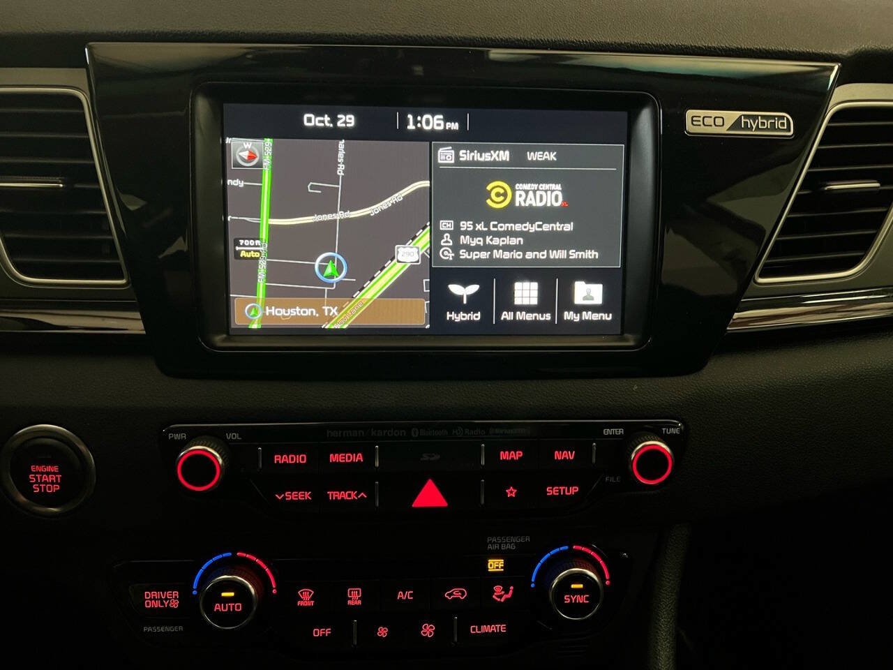 Used 2019 Kia Niro Touring FWD image 13