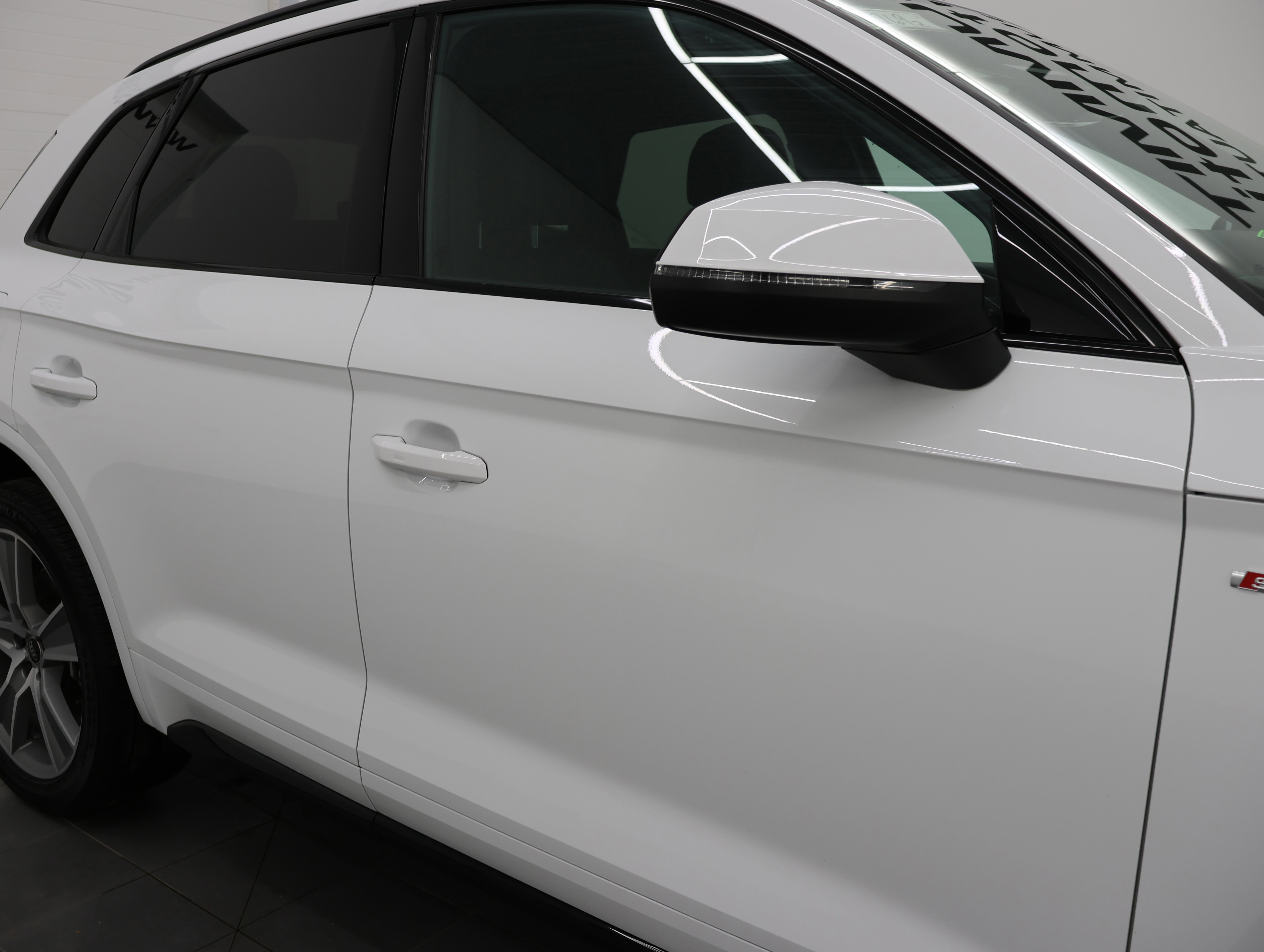 Used 2025 Audi Q5 2.0T Premium image 24
