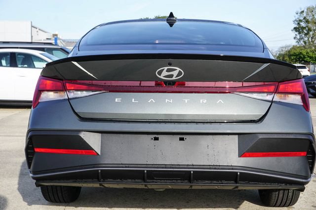 Certified 2026 Hyundai Elantra Sport FWD image 6