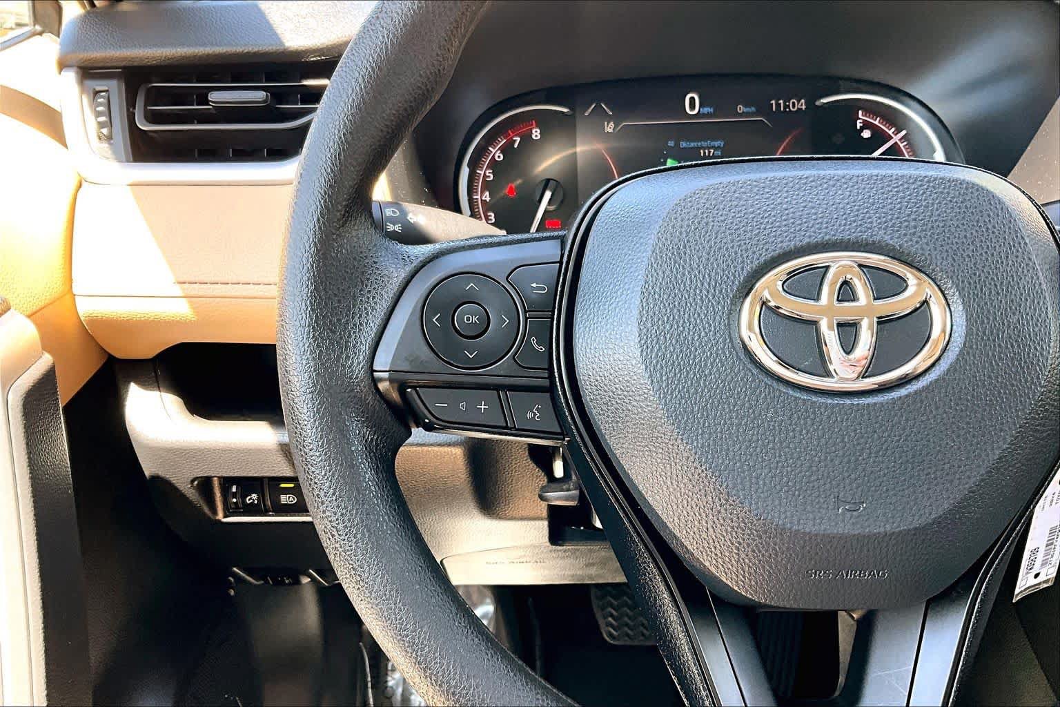 Certified 2023 Toyota RAV4 LE AWD/4WD image 46