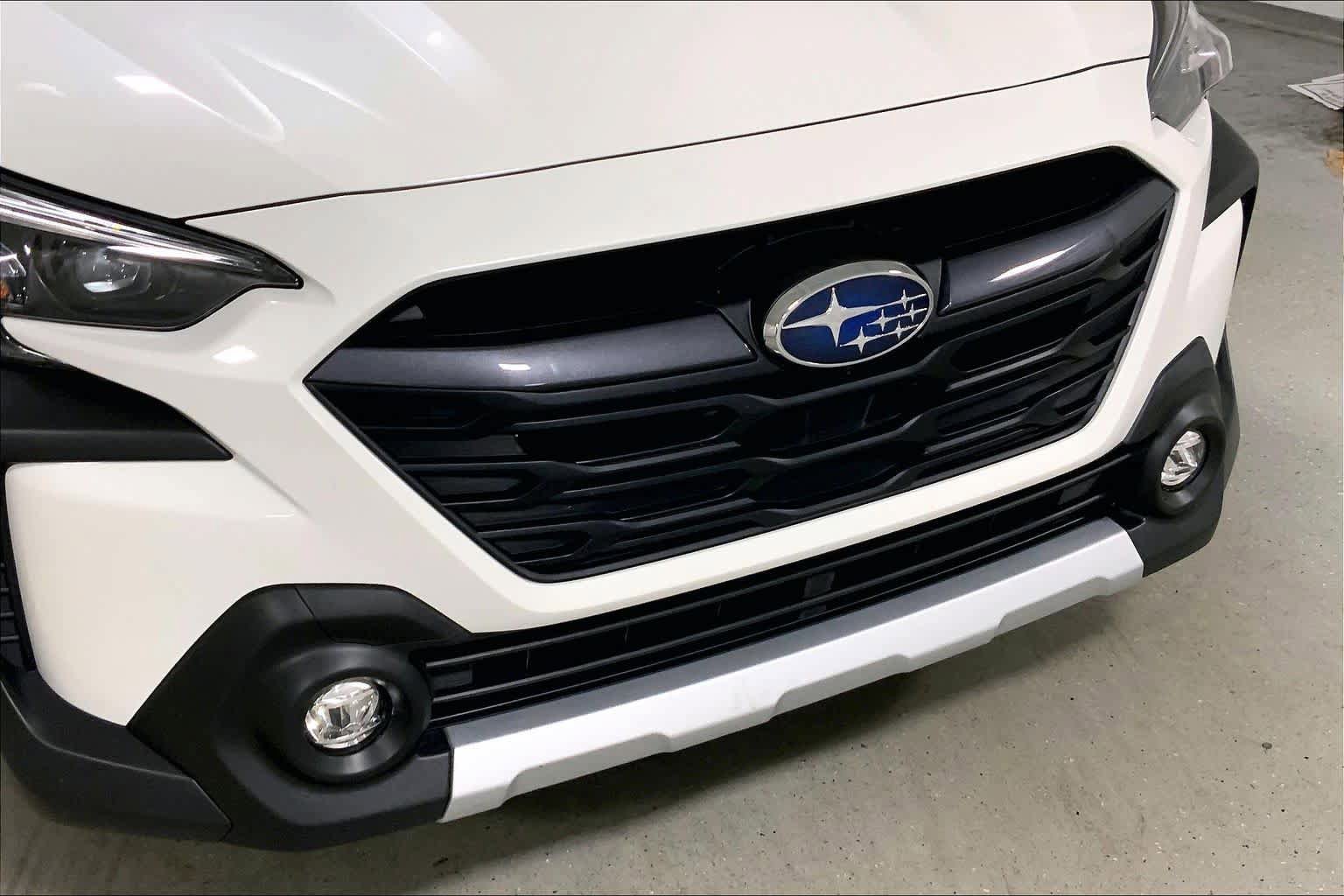 Used 2023 Subaru Outback Touring XT AWD/4WD image 32