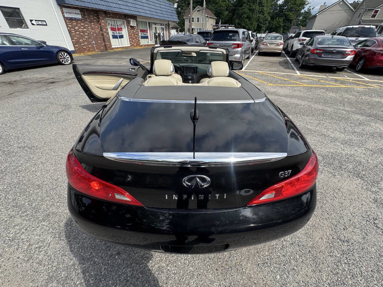Used 2010 INFINITI G37 Base 2dr Convertible w/ Premium Pkg image 49
