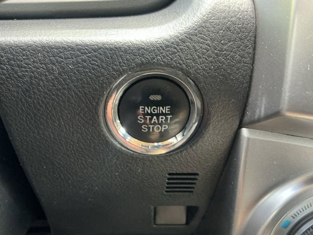 Used 2014 Toyota 4Runner Limited AWD/4WD image 21