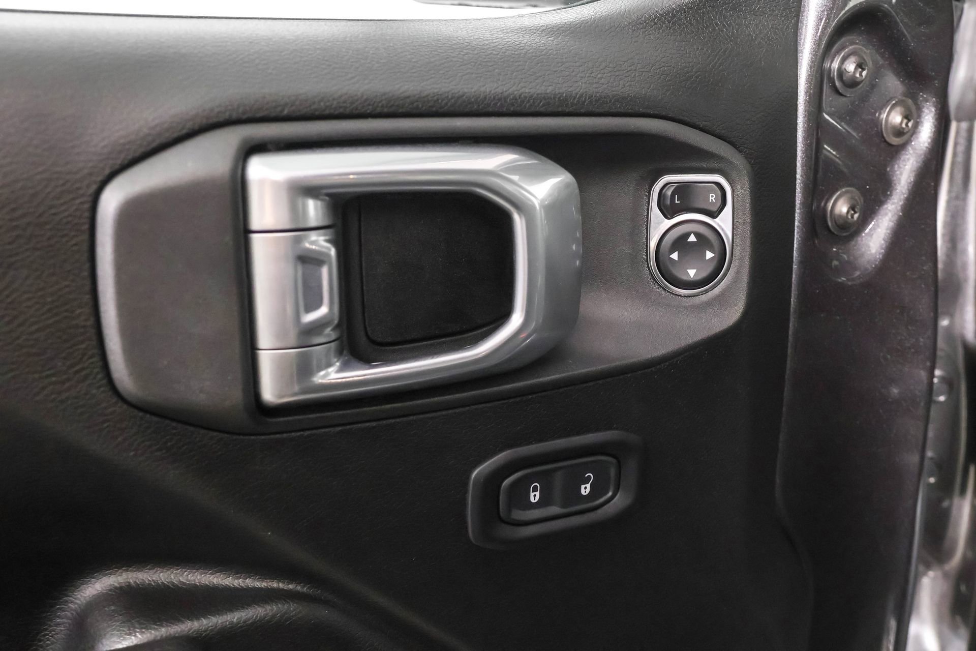 Used 2022 Jeep Wrangler Unlimited Sport S image 39