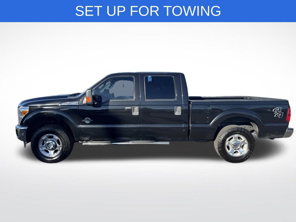 Used 2015 Ford F250 XLT w/ XLT Interior Package AWD/4WD image 4