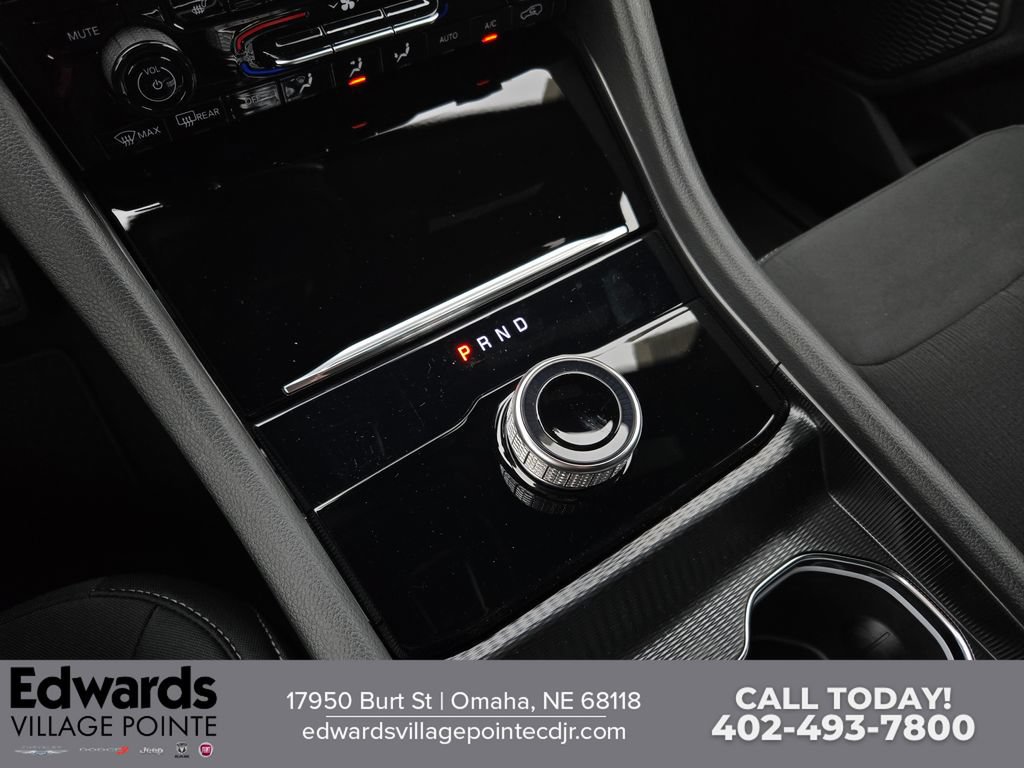 New 2026 Jeep Grand Cherokee L Laredo AWD/4WD image 22