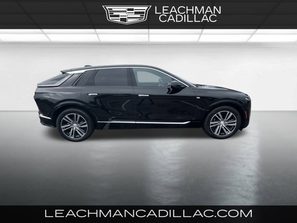 New 2026 Cadillac Lyriq Premium Luxury video 2