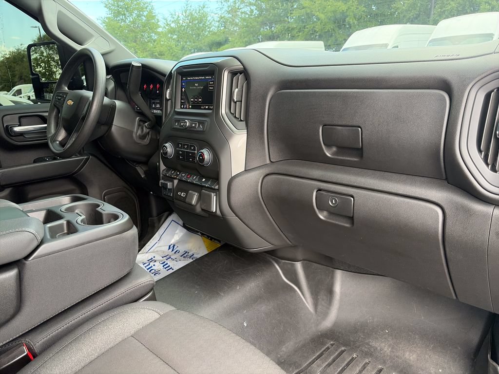 Used 2025 Chevrolet Silverado 2500 Custom w/ Custom Value Package AWD/4WD image 28