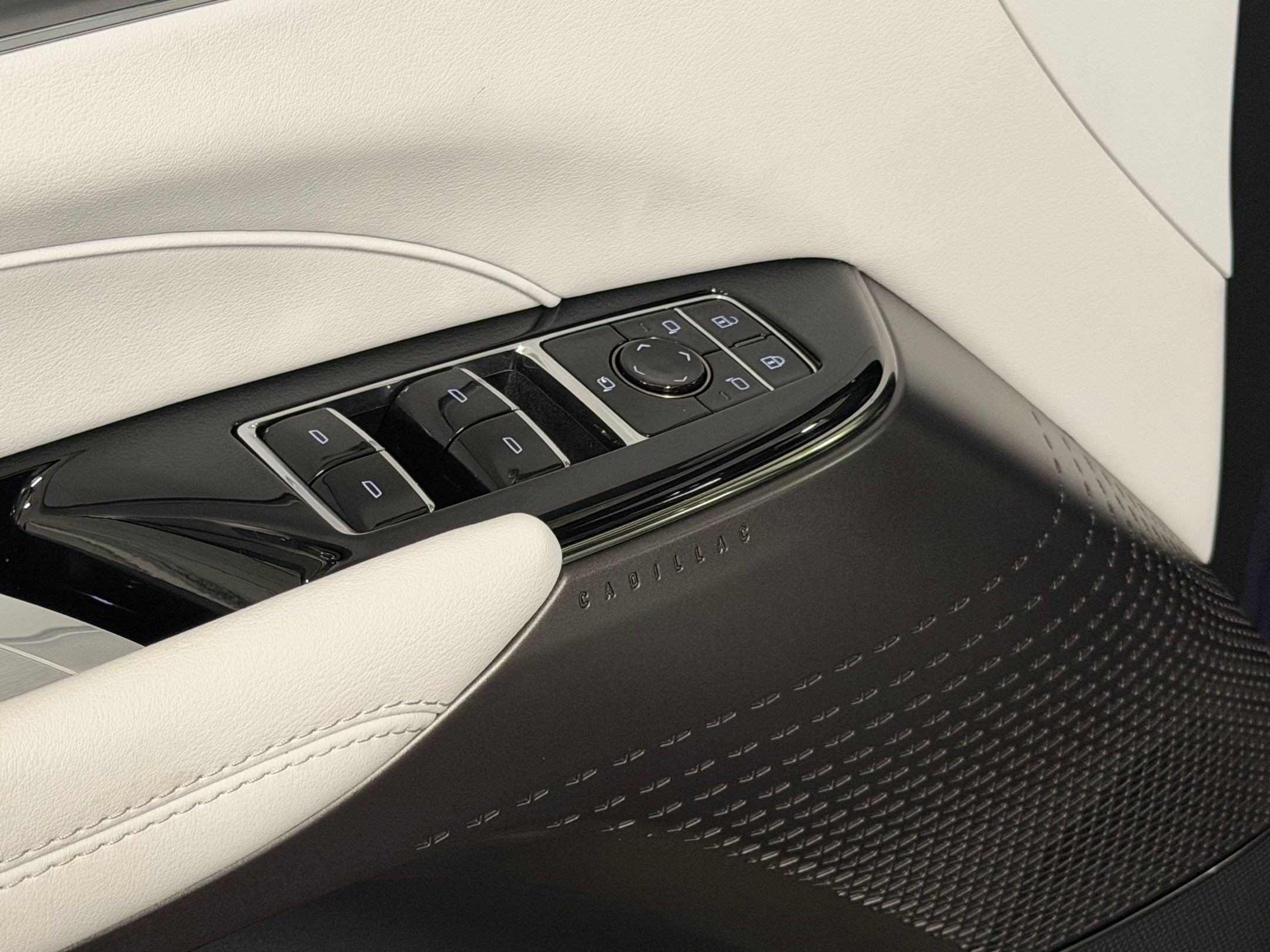 New 2027 Cadillac Lyriq Sport AWD/4WD image 35