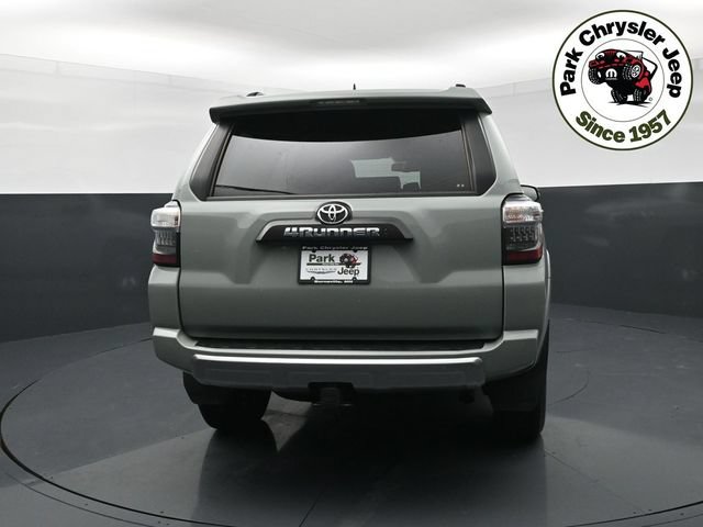 Used 2022 Toyota 4Runner TRD Off-Road Premium AWD/4WD image 5