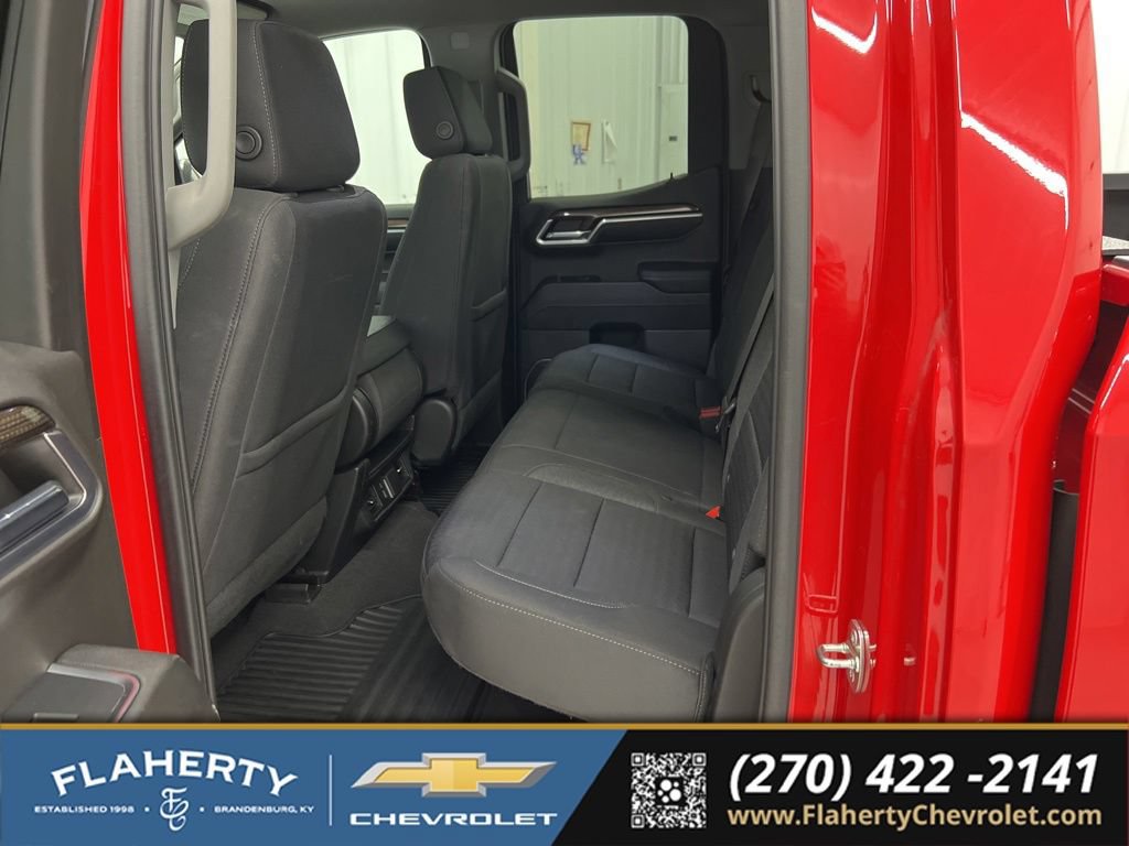 Used 2023 Chevrolet Silverado 1500 LT AWD/4WD image 11
