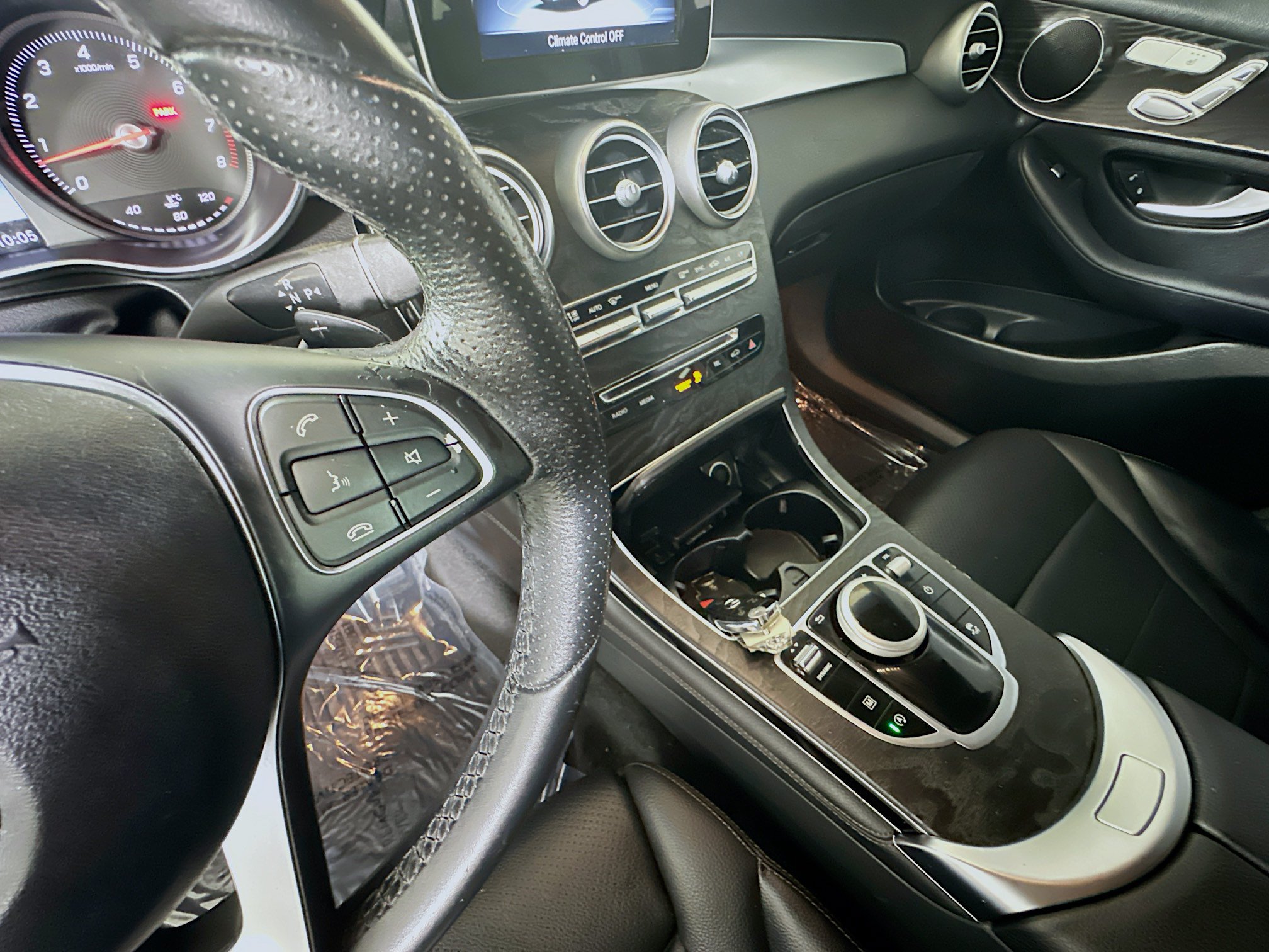 Used 2017 Mercedes-Benz GLC 300 image 22
