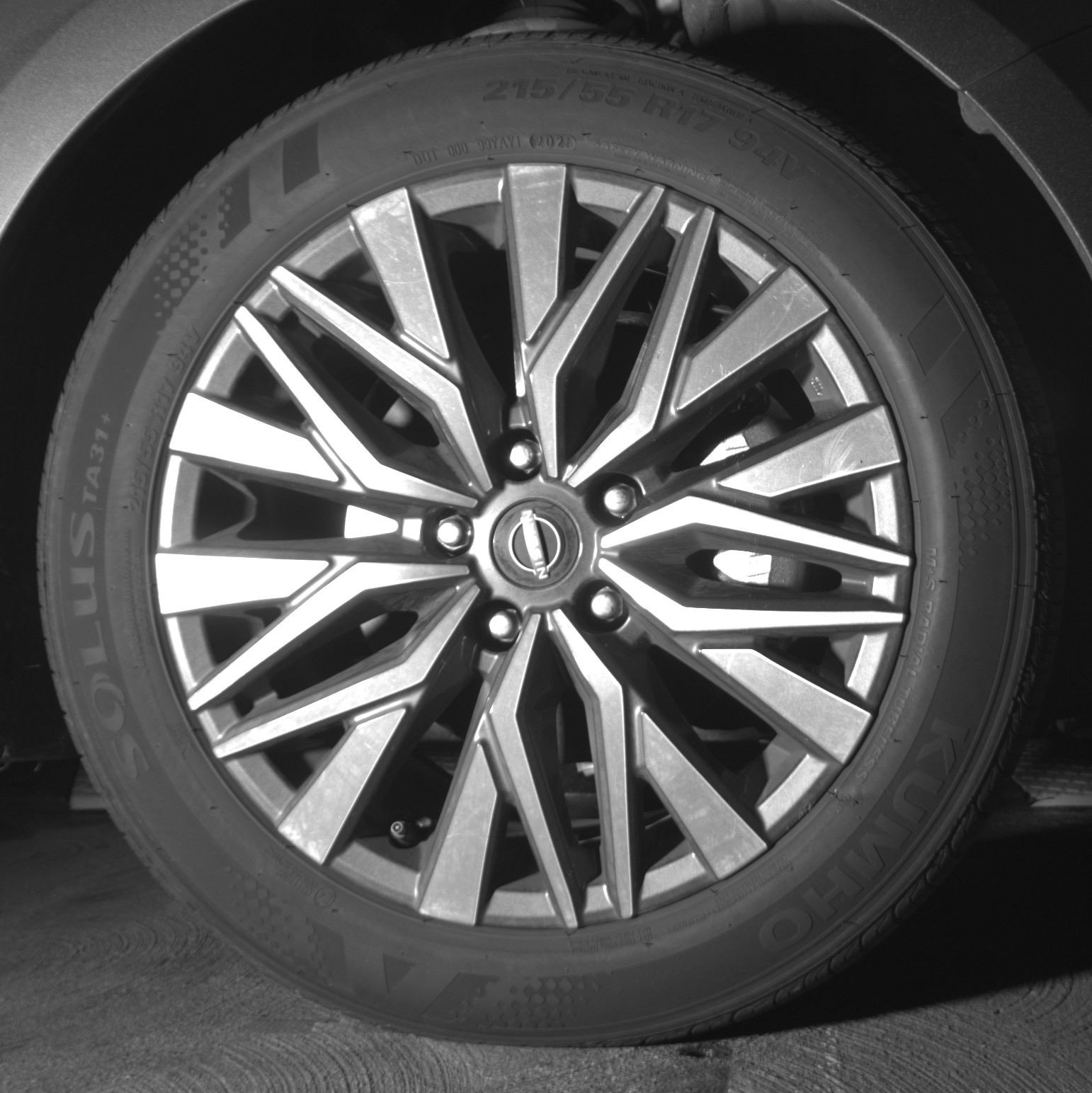Used 2025 Nissan Altima 2.5 SV FWD image 13