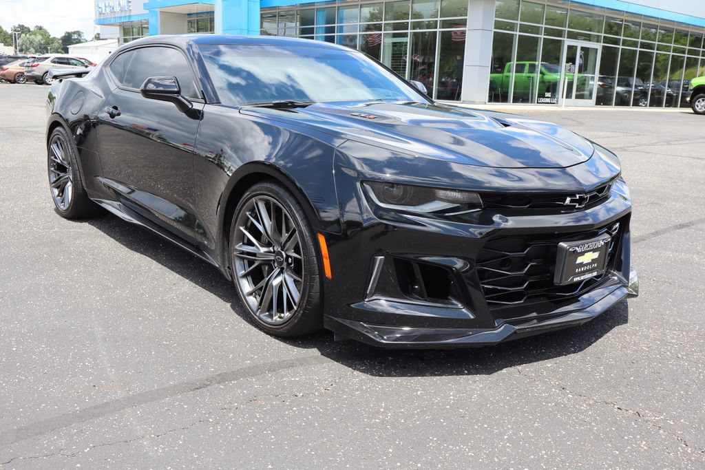 Used 2024 Chevrolet Camaro ZL1 RWD image 2