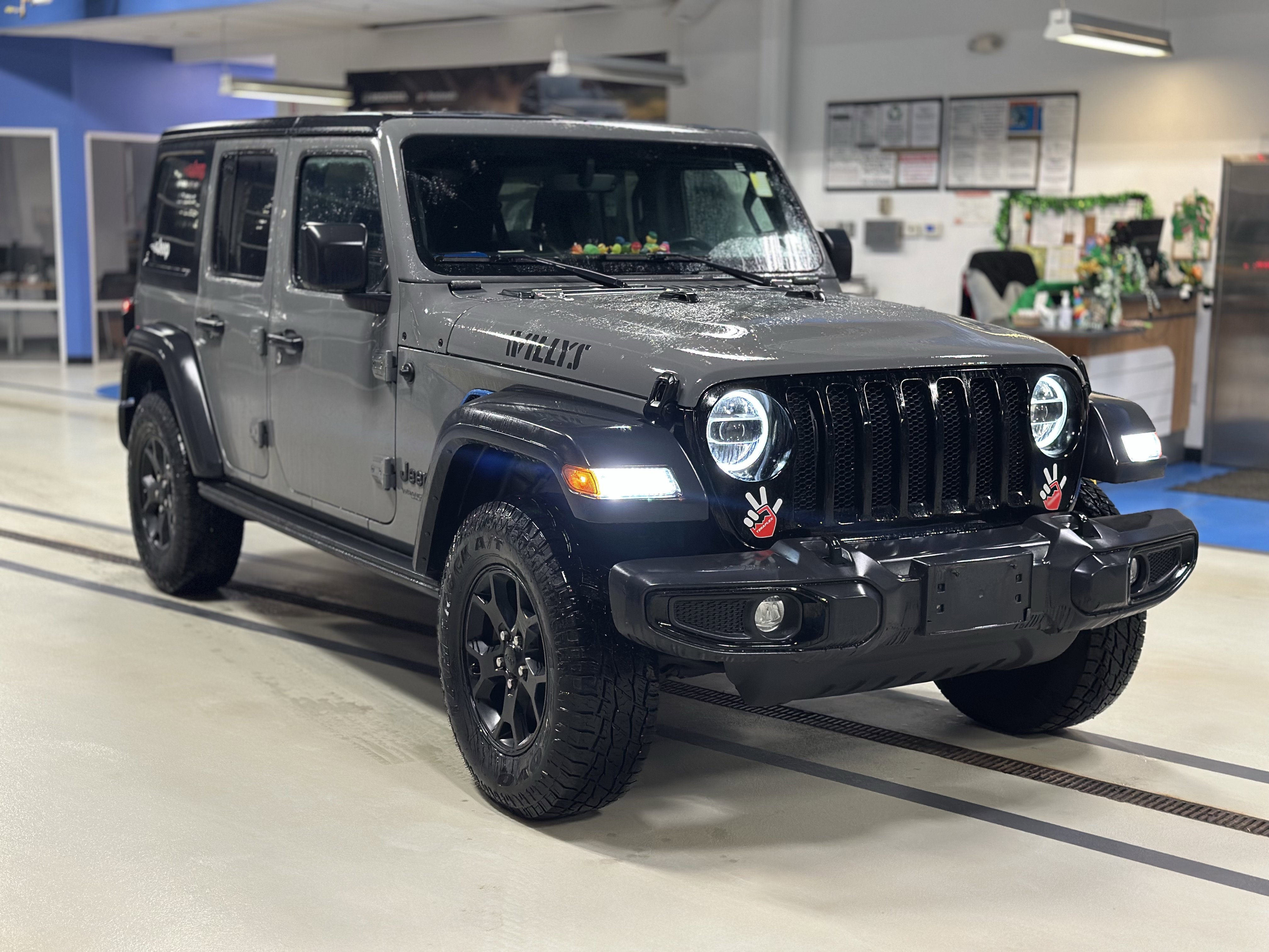 Used 2021 Jeep Wrangler Unlimited Willys image 3