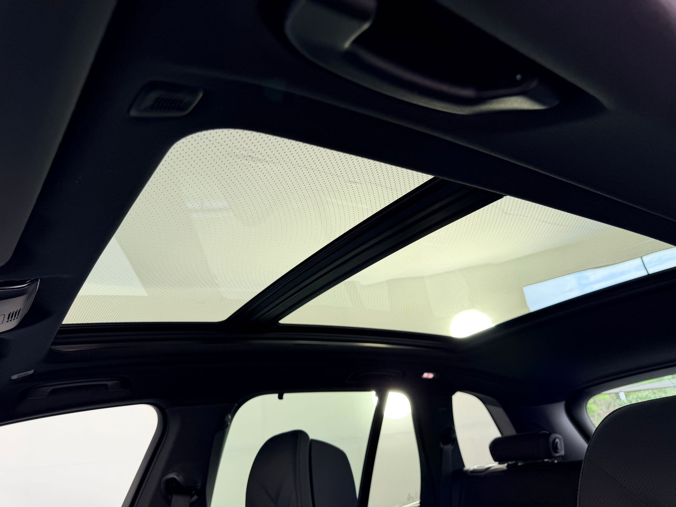 New 2026 BMW X5 M60i AWD/4WD image 14